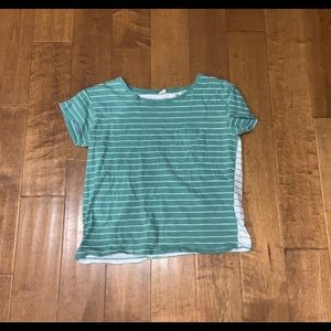 🌺Levi’s striped pocketed short sleeve